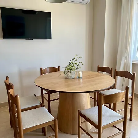 Апартаменты Dalmatino *