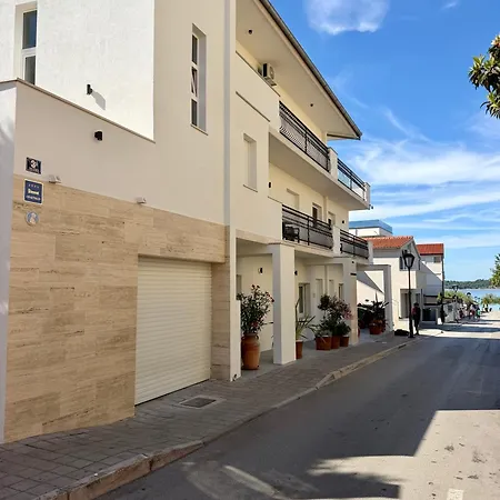 & Dalmatino Vodice