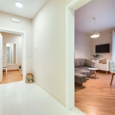 Dalmatino Апартаменты