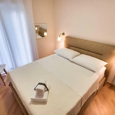 Apartments & Studios Dalmatino * Vodice